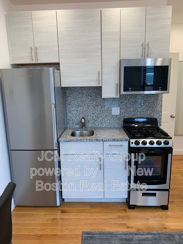 property at 16 5th St