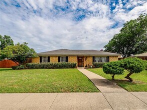 2012 Westlake Dr in Plano, TX - Building Photo - Building Photo