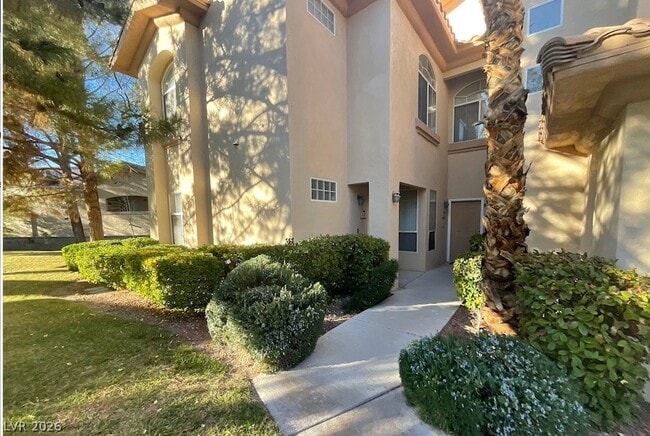 property at 2050 W Warm Springs Rd