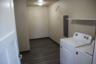 2413 Welhouse Dr in Kaukauna, WI - Building Photo - Building Photo