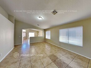 866 E Mohave Ln in Apache Junction, AZ - Foto de edificio - Building Photo