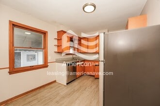 364 E 330th St in Willowick, OH - Building Photo - Building Photo