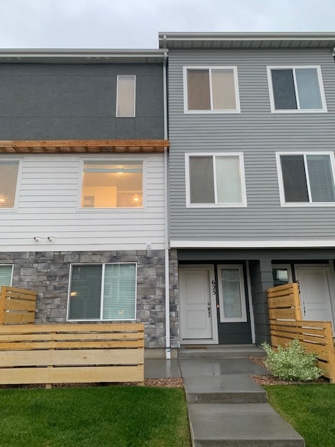 property at 625 W 1430 S St