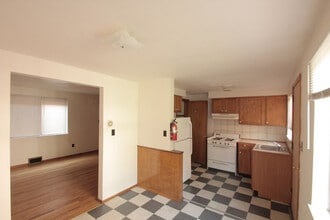421 Franklin Ave in Pittsburgh, PA - Building Photo - Building Photo