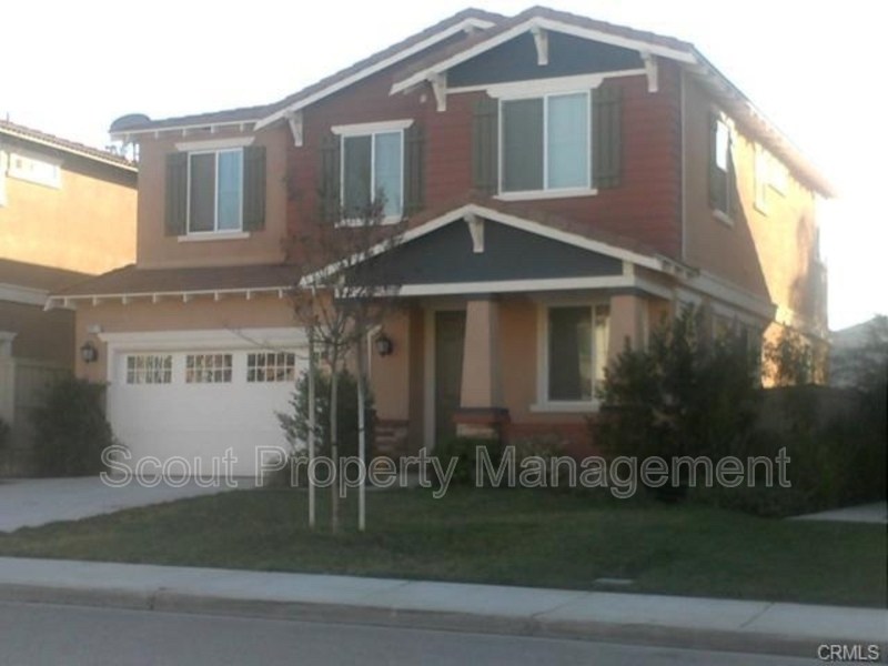 32613 Ritter Ct in Temecula, CA - Building Photo