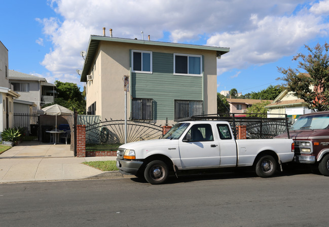 3209 Andrita St in Los Angeles, CA - Building Photo - Building Photo