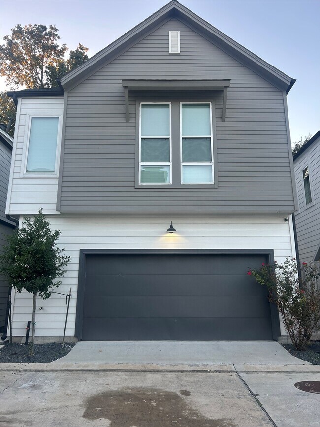 4605 Lavatera St in Houston, TX - Foto de edificio - Building Photo