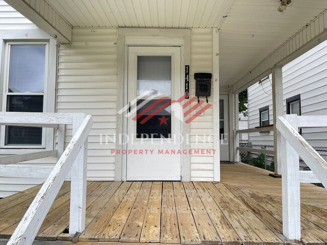 property at 1410 Phillips Ave