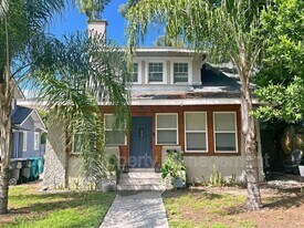133 E Concord St in Orlando, FL - Building Photo