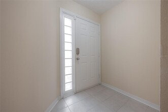 3073 Overlook Pl in Clearwater, FL - Building Photo - Building Photo