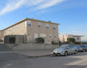 1500 Esplanade in Redondo Beach, CA - Building Photo - Building Photo