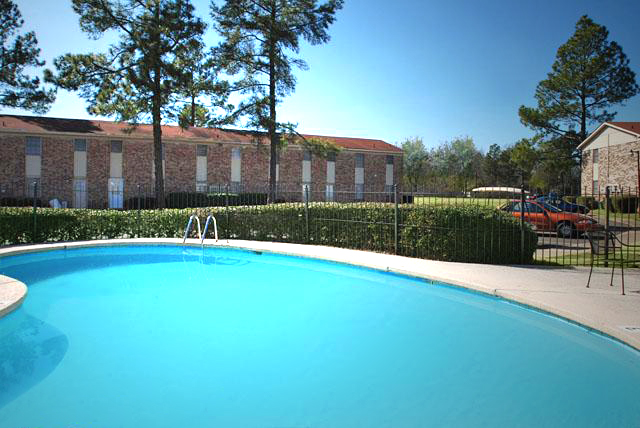 Colony Square in Shreveport, LA - Building Photo - Building Photo