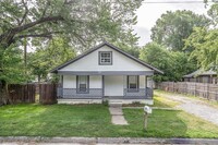 522 Ritchey St in Gainesville, TX - Foto de edificio - Building Photo