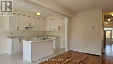 1141 Azalea Ave in Pickering, ON - Building Photo - Building Photo