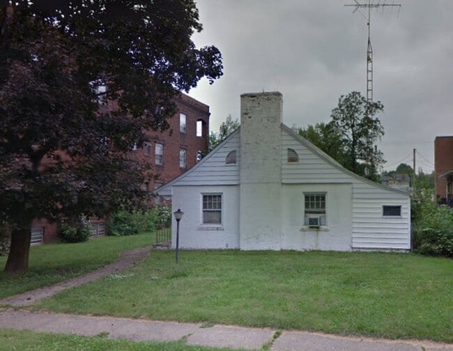 property at 1242 Logan Ave NW