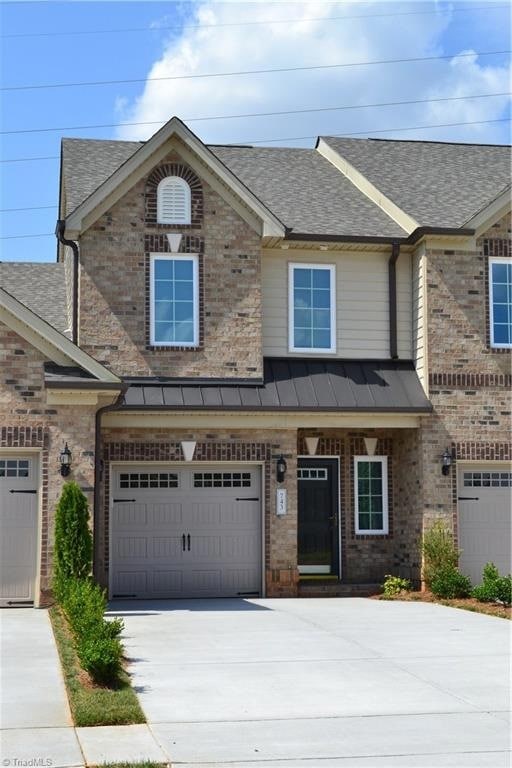 property at 3836 Thistleberry Rd