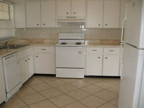 12043 Rotuma St in Orlando, FL - Building Photo - Building Photo