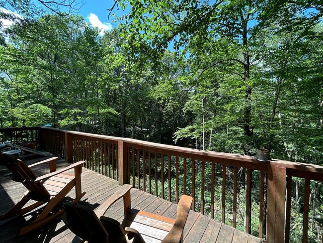 182 Lloyd Bentley Ln in Boone, NC - Building Photo - Building Photo