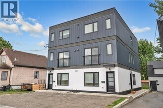 133 Durham St in Port Colborne, ON - Building Photo - Building Photo