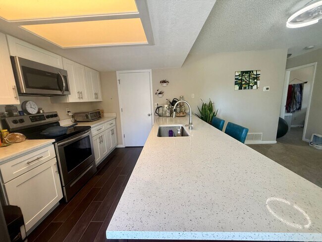 property at 9412 W 89th Cir