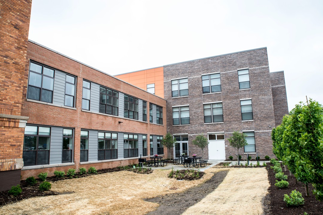 Eagledale Senior Apartments in Indianapolis, IN - Building Photo