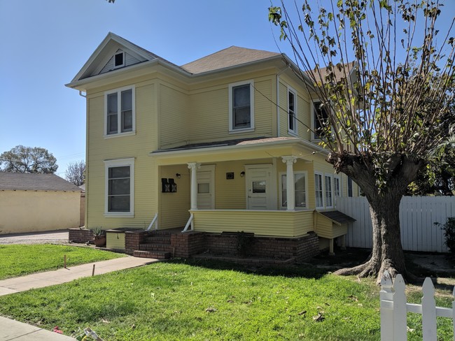 Clothier House in Santa Ana, CA - Building Photo - Other