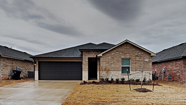 4316 Palmetto Blf Dr in Mustang, OK - Building Photo - Building Photo