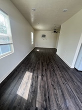 605 1/2 Alamo St in Lake Charles, LA - Foto de edificio - Building Photo