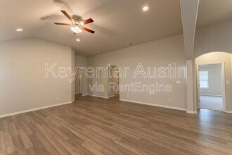 113 Caney Cv in Leander, TX - Building Photo - Building Photo