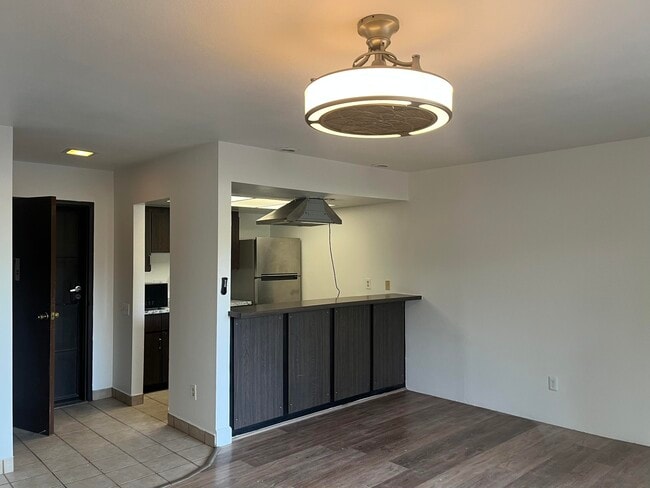 77805 California Dr in Palm Desert, CA - Foto de edificio - Building Photo