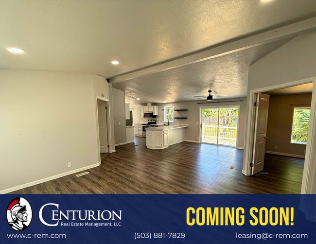 property at 865 Vista Ave SE