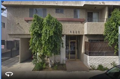 4225 Vineland Ave in Los Angeles, CA - Building Photo