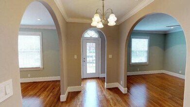 1723 Laurel Ave in Knoxville, TN - Building Photo - Building Photo