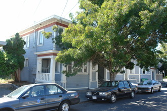 3804-3824 Opal St in Oakland, CA - Building Photo - Building Photo