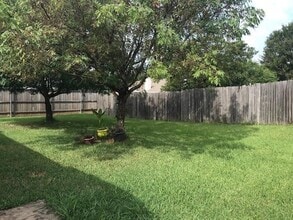 220 Pinecrest Dr in Seagoville, TX - Building Photo - Building Photo