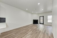 201 Mockingbird Ln in Sunset Valley, TX - Building Photo - Building Photo