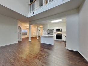 7202 Sutter Creek Ln in Charlotte, NC - Foto de edificio - Building Photo