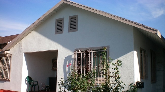 1826 S Bonnie Brae St in Los Angeles, CA - Building Photo - Building Photo