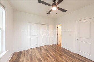 1042 S Laramie Hts in Fayetteville, AR - Building Photo - Building Photo