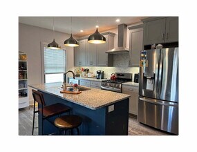 6 Perrin St in Fairport, NY - Building Photo - Building Photo