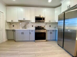 55 Spring St in Lodi, NJ - Building Photo - Building Photo