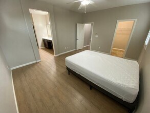 4405 Duck Harbor Ave in North Las Vegas, NV - Building Photo - Building Photo