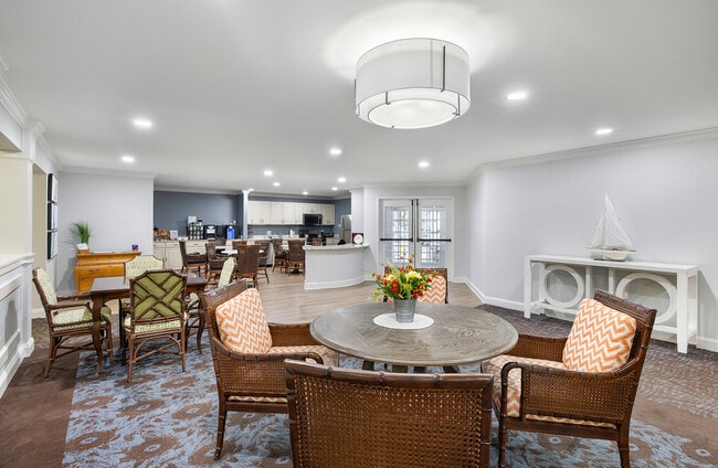 Gardens of Annapolis in Annapolis, MD - Foto de edificio - Building Photo