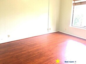2207 S Braeswood Blvd in Houston, TX - Building Photo - Building Photo