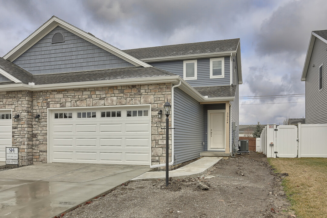 Summer Sage Condos in Champaign, IL - Building Photo