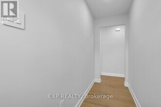 555 Churchill Ave N in Ottawa, ON - Building Photo - Building Photo