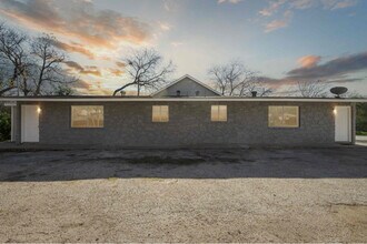 810 Zachry Dr in San Antonio, TX - Building Photo - Building Photo