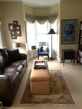 16 Covell Ave, Unit 1 in Saratoga Springs, NY - Foto de edificio - Building Photo