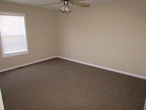 20901 Lacombe Rd in Waynesville, MO - Building Photo - Building Photo