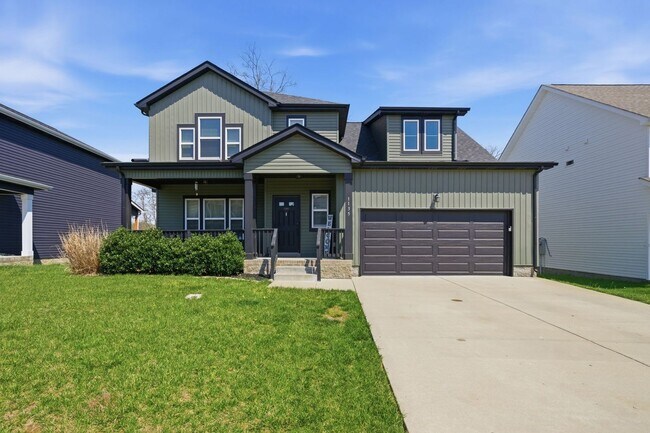 1135 Charles Thomas Dr in Clarksville, TN - Building Photo - Building Photo